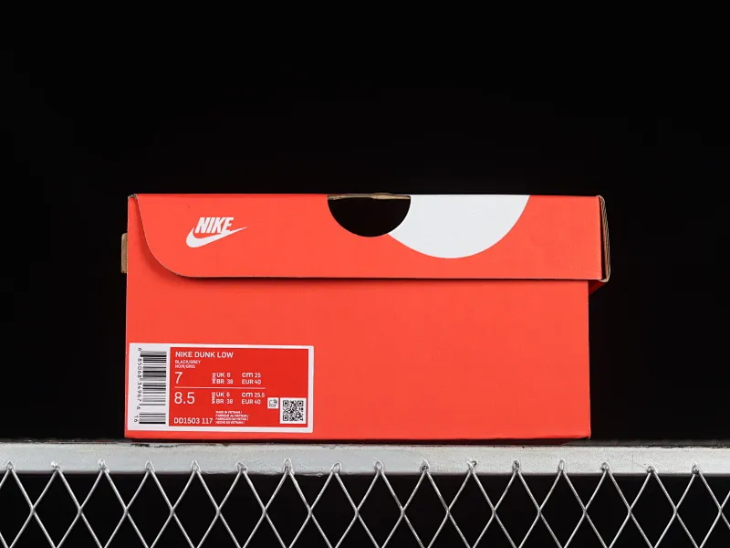 All categories Nk SB Dunk series Nk SB Dunk Low low-top sneakers Nk Dunk Low Valentine's Day limited SB low-top sports and leisure sneakers DD1503-117